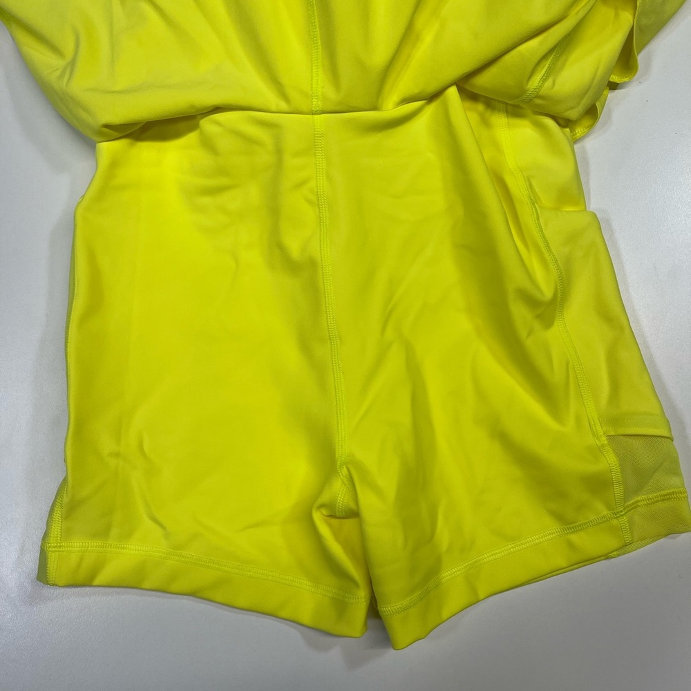 NWT Lululemon Court Crush Tennis Dress Electric Lemon Women’s Size 6 - Picture 9 of 13